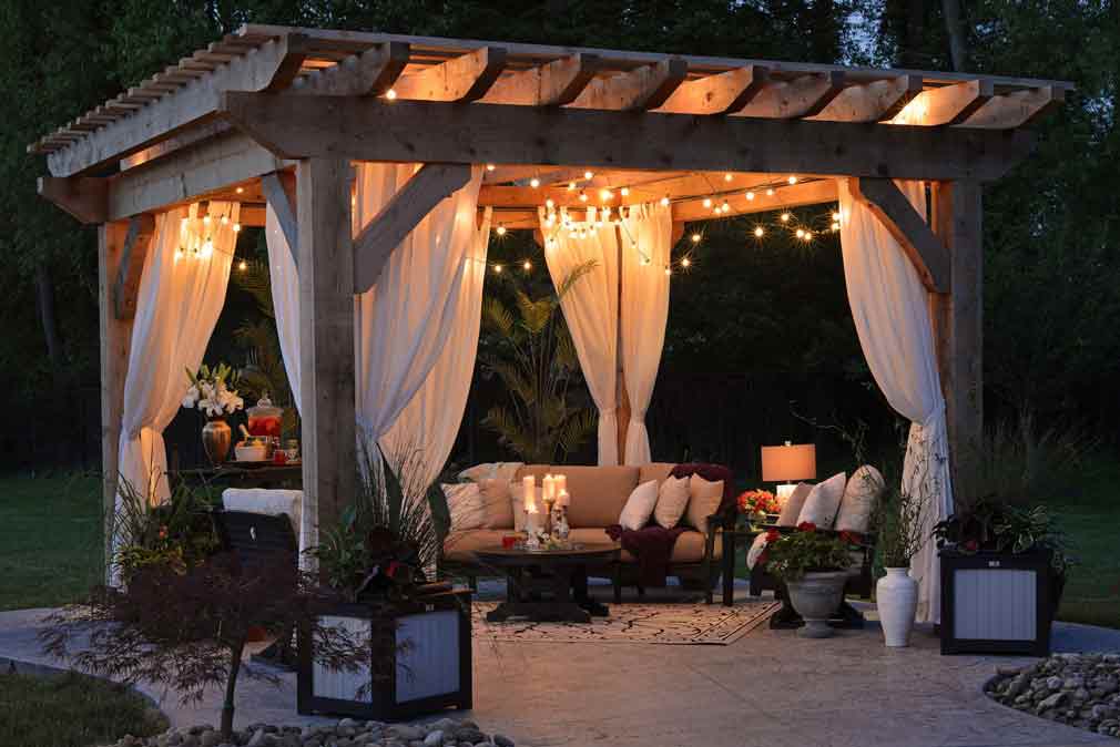 potfoor lighting in a pergola